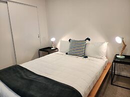 U Suites on Victoria