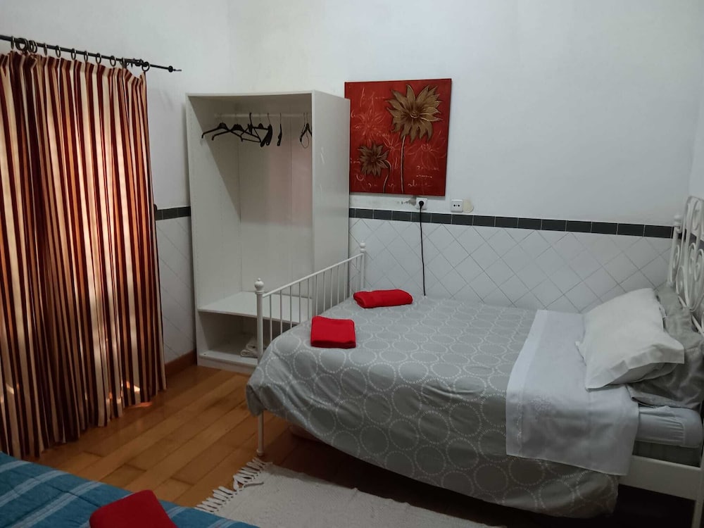 Room-gg Double or Twin Room
