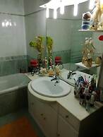 Room-bed 12 in a 6-bed Mixed Dormitory r