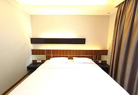 Hotel O Hi Inn