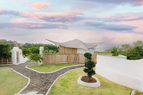 Camanta Penida - Adult Only