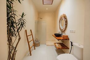 Villa Nana by Pertama Stay