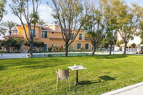 Ema Houses