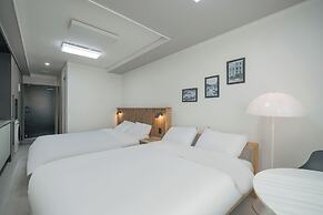 Daegu Dongseongro Star B&B Business Hotel