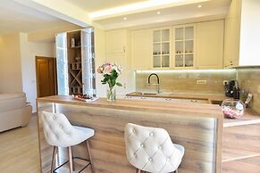Villa 177