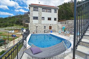 Villa 177