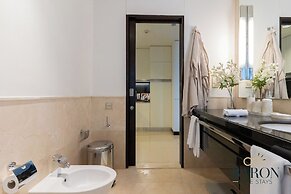 Luxe High Floor In Address Marina.36