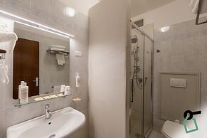 HOTIDAY Room Collection - Sorrento