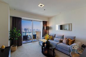 Stylish 1BR unit Address Marina