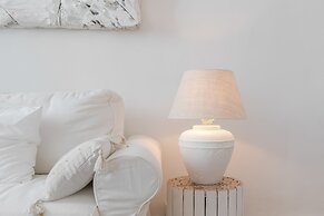 Frattina 11 people