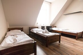 Royal Hostel