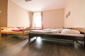 Royal Hostel