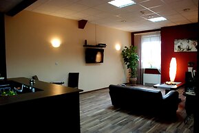 Royal Hostel