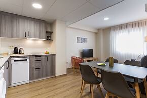 Vigo Bay Apartments by Olala Homes