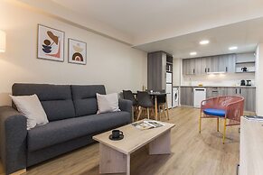 Vigo Bay Apartments by Olala Homes