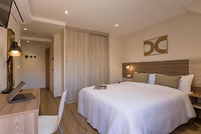 Vigo Bay Apartments by Olala Homes