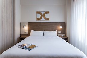 Vigo Bay Apartments by Olala Homes
