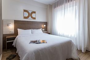 Vigo Bay Apartments by Olala Homes