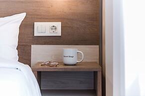 Vigo Bay Apartments by Olala Homes