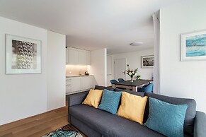 Linda Terrace