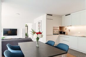 Linda Terrace