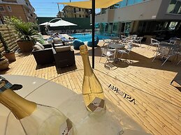Hotel Apogeo