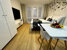 GALANDA APARTMENTS