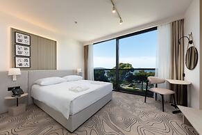 Seesea Hotel