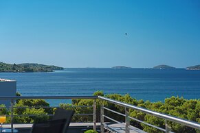 Seesea Hotel