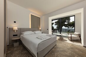 Seesea Hotel