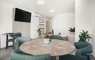 Seesea Hotel