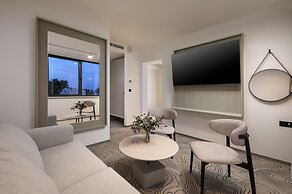 Seesea Hotel
