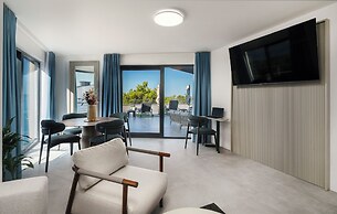 Seesea Hotel