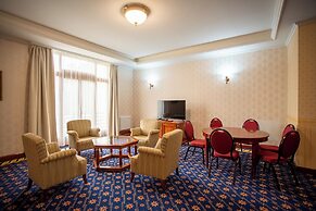 Hotel Golden Palace
