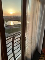 Hotel Golden Palace