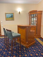 Hotel Golden Palace