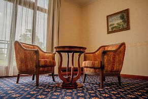Hotel Golden Palace