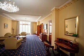 Hotel Golden Palace