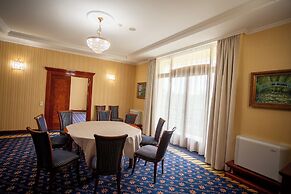 Hotel Golden Palace