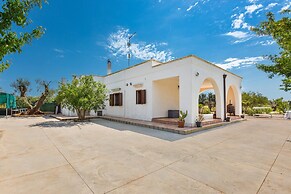 2942 Villa Cucunci by Barbarhouse