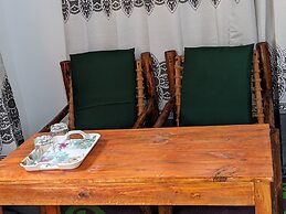 Zanz 14 Beach Bungalow