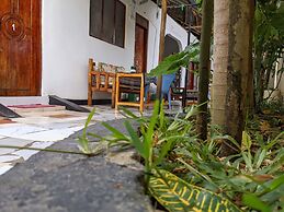 Zanz 14 Beach Bungalow