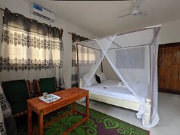 Zanz 14 Beach Bungalow