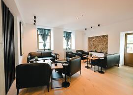 Plein Hotel