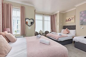 Friends Hotel