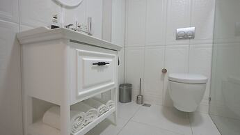 Pertevniyal Aziziye Hotel