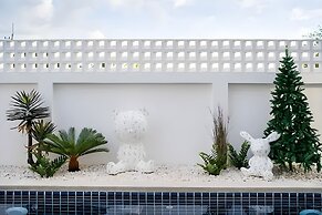 Platinum Pool Villa