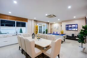 Platinum Pool Villa