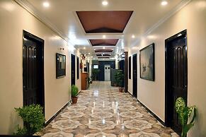 HOTEL RIZ VARANASI