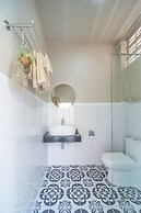KW by Trava Boutique Hotel